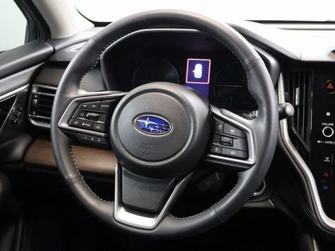 Used 2025 Subaru Outback Touring XT AWD/4WD image 17