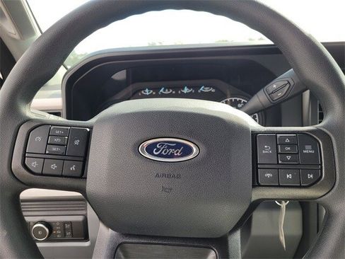 New 2026 Ford F250 XL w/ 360-Degree Camera Package RWD image 53