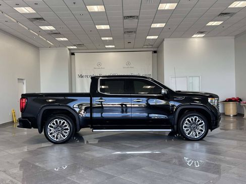 Used 2026 GMC Sierra 1500 Denali Ultimate AWD/4WD image 3