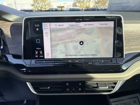 New 2026 Volkswagen Atlas SEL image 33