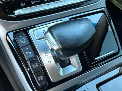 Used 2018 Genesis G90 3.3T Premium image 32