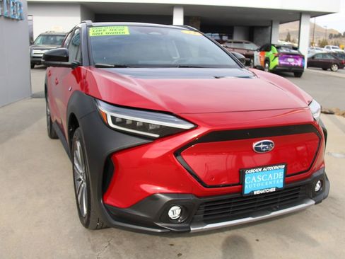 Used 2024 Subaru Solterra Touring w/ Touring Package image 9