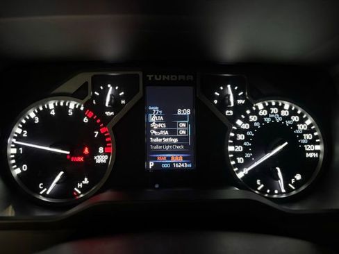 Used 2024 Toyota Tundra SR5 AWD/4WD image 12