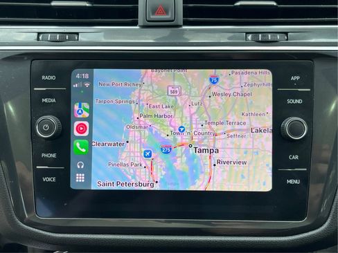 Used 2020 Volkswagen Tiguan SE image 30