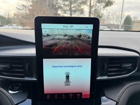 Used 2024 Ford Explorer ST w/ Technology Package image 22