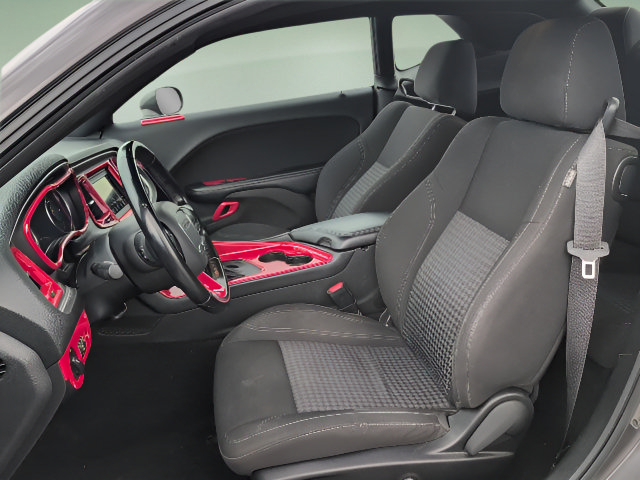 Used 2021 Dodge Challenger SXT RWD image 10