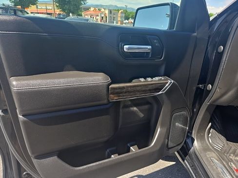Used 2022 Chevrolet Silverado 1500 LT Trail Boss w/ Safety Package AWD/4WD image 10
