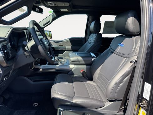 New 2025 Ford F150 Platinum w/ Equipment Group 702A High image 10