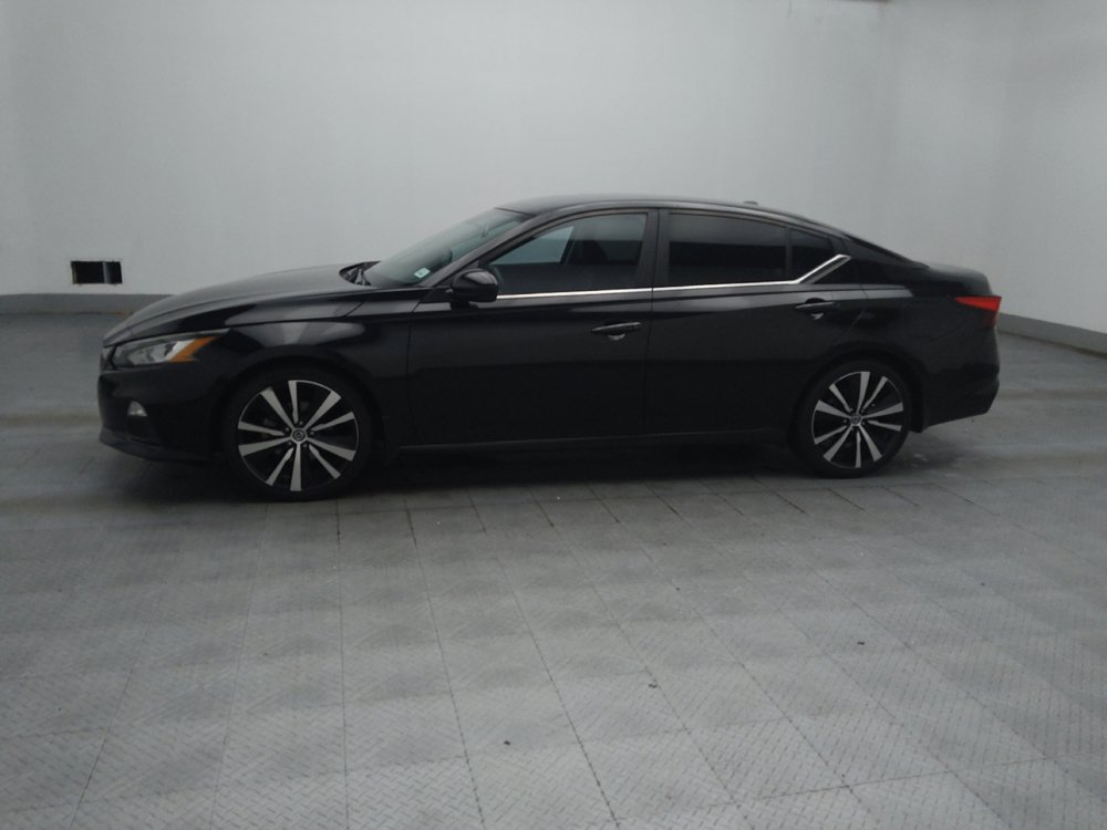 Used 2019 Nissan Altima 2.5 SR FWD image 2