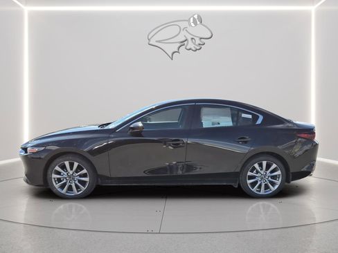 New 2026 MAZDA MAZDA3 2.5 S Sedan w/ Preferred Pkg image 4