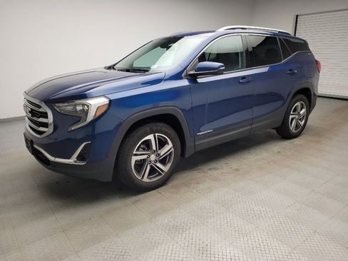 Used 2021 GMC Terrain SLT image 2