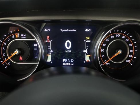 Used 2020 Jeep Gladiator Sport w/ Quick Order Package 24S image 11