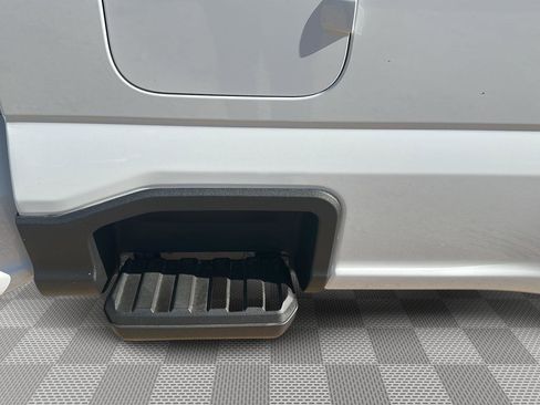 New 2026 Ford F250 XL w/ F-250 >10K GVWR Package image 12