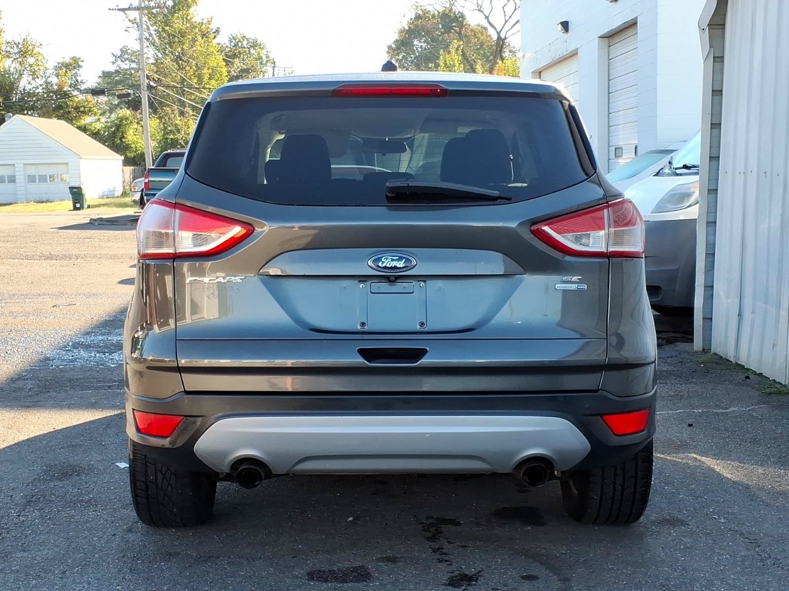 Used 2016 Ford Escape SE AWD/4WD image 4