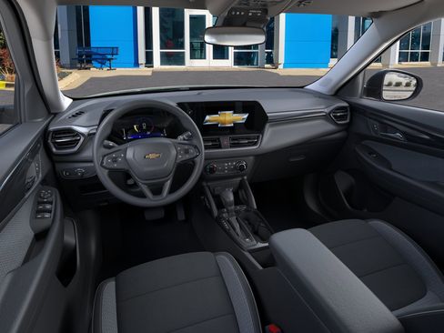New 2026 Chevrolet TrailBlazer LS w/ LS Convenience Package FWD image 39