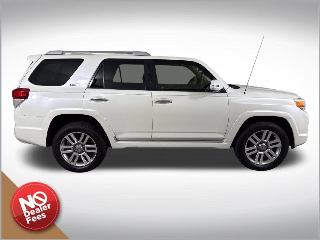 Used 2013 Toyota 4Runner Limited AWD/4WD image 2