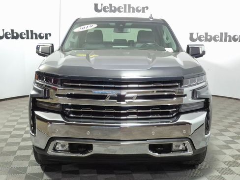 Used 2019 Chevrolet Silverado 1500 LTZ image 2