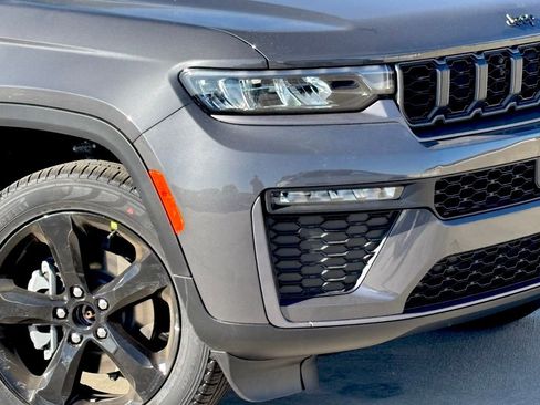 New 2026 Jeep Grand Cherokee Limited image 7