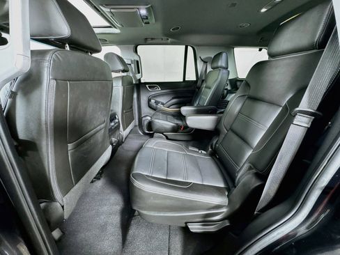 Used 2019 GMC Yukon Denali w/ Open Road Package RWD image 26