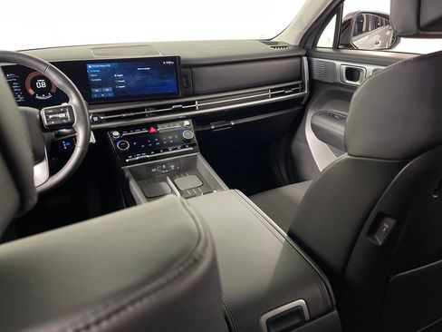 Certified 2025 Hyundai Santa Fe XRT image 17