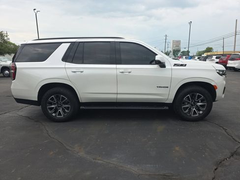 Used 2024 Chevrolet Tahoe Z71 w/ Luxury Package AWD/4WD image 2