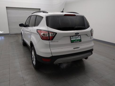 Used 2018 Ford Escape SE w/ Ford Safe & Smart Package FWD image 6