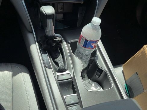 Used 2020 Honda Accord EX image 12