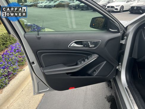 Certified 2018 Mercedes-Benz GLA 250 250 image 14