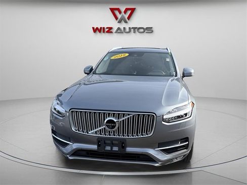 Used 2018 Volvo XC90 T6 Inscription w/ Convenience Package image 2