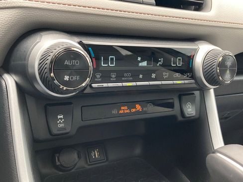 Certified 2025 Toyota RAV4 XLE Premium FWD image 26