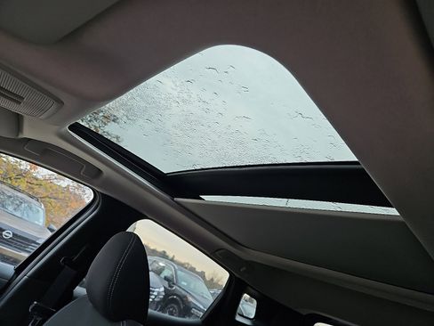 New 2026 Nissan Kicks SV image 12