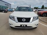 Used 2016 Nissan Pathfinder Platinum image 3