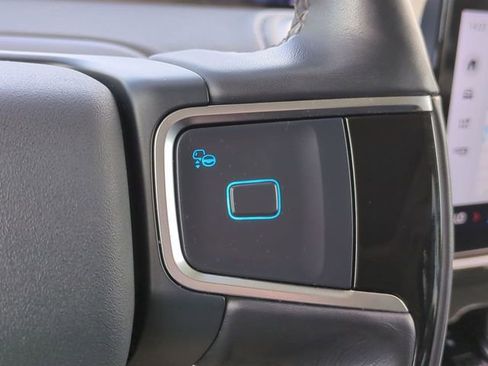 Certified 2025 Ford Expedition Platinum w/ Driver's Package image 27