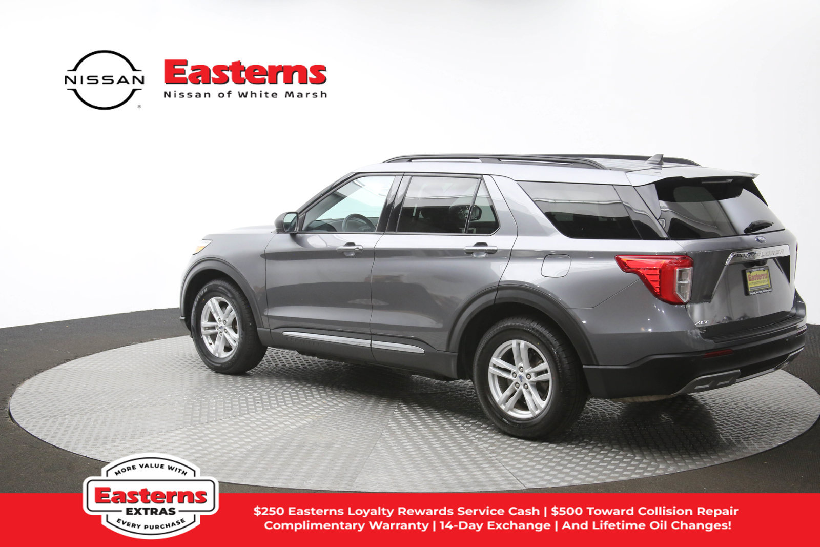 Used 2023 Ford Explorer XLT w/ Equipment Group 202A RWD image 63
