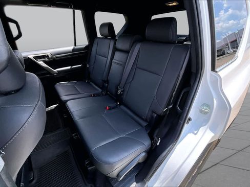 Used 2020 Lexus GX 460 Premium w/ Premium Package AWD/4WD image 20