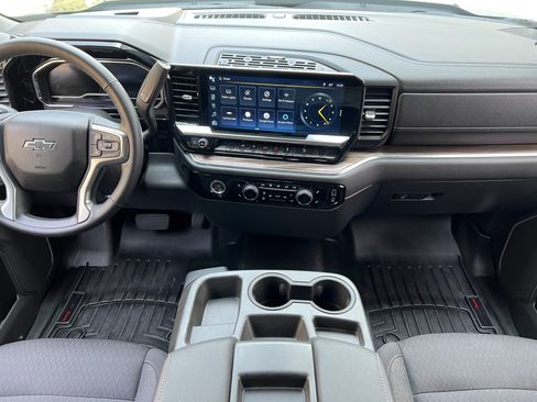 Used 2023 Chevrolet Silverado 1500 RST w/ Z71 Off-Road Package AWD/4WD image 32