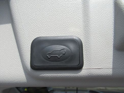 Used 2017 Buick Enclave Leather image 29