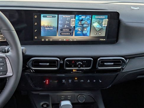 New 2026 Nissan Sentra SV w/ SV Convenience Package image 11