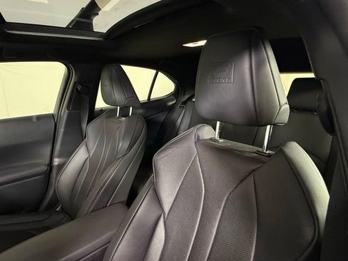 Used 2019 Lexus UX 250h F Sport w/ F Sport Premium Package image 10