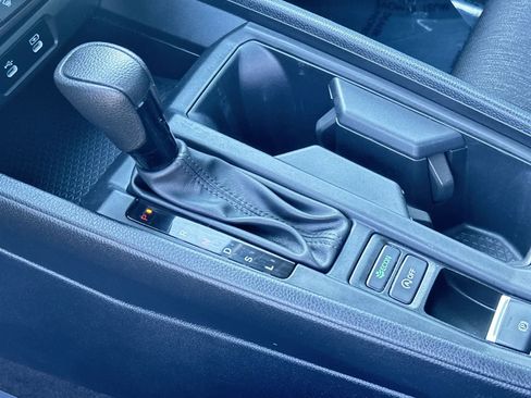 Used 2023 Honda Accord LX image 21