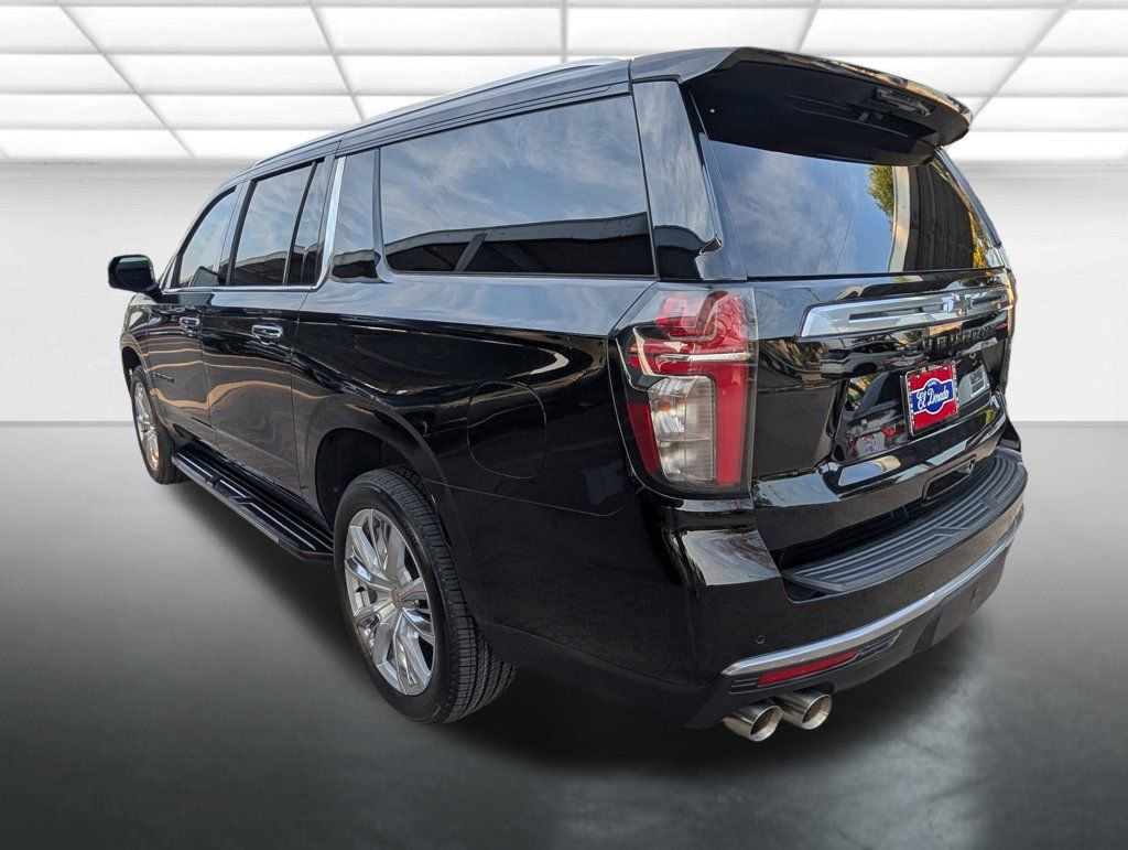 Certified 2024 Chevrolet Suburban High Country w/ Max Trailering Package AWD/4WD image 2