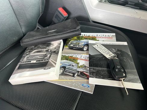 Used 2019 Ford F250 Lariat w/ Lariat Value Package image 54