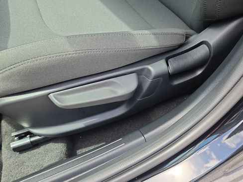 New 2026 Kia K4 FWD image 19