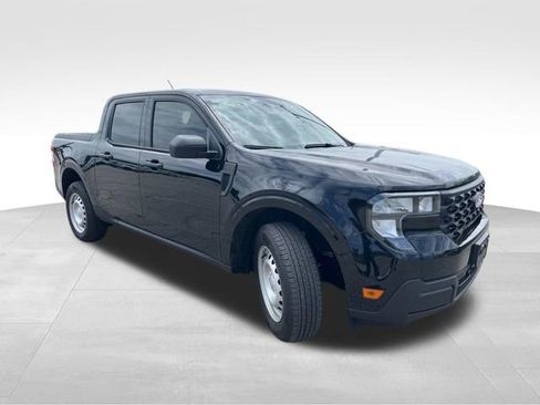 Used 2025 Ford Maverick XL FWD image 9