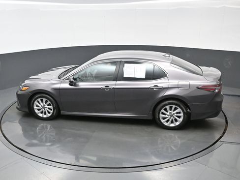 Used 2023 Toyota Camry LE image 36