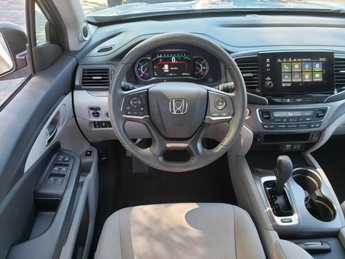 Used 2020 Honda Pilot EX image 14