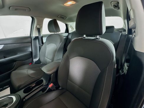 Certified 2024 Kia Forte LXS image 19