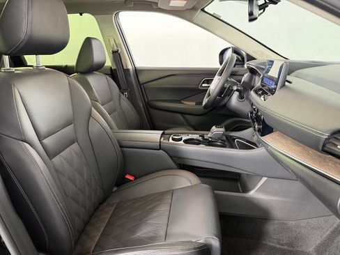 Used 2026 Nissan Rogue Platinum w/ Platinum Premium Package AWD/4WD image 34
