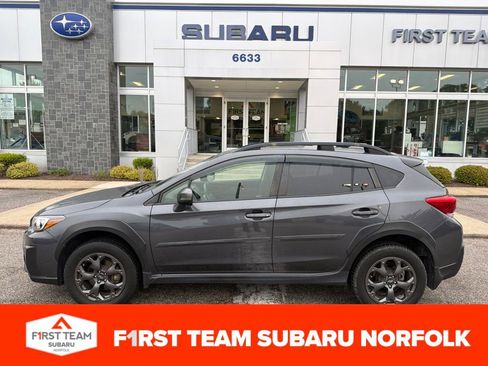 Used 2021 Subaru Crosstrek 2.5i Sport w/ Moonroof Package AWD/4WD image 1