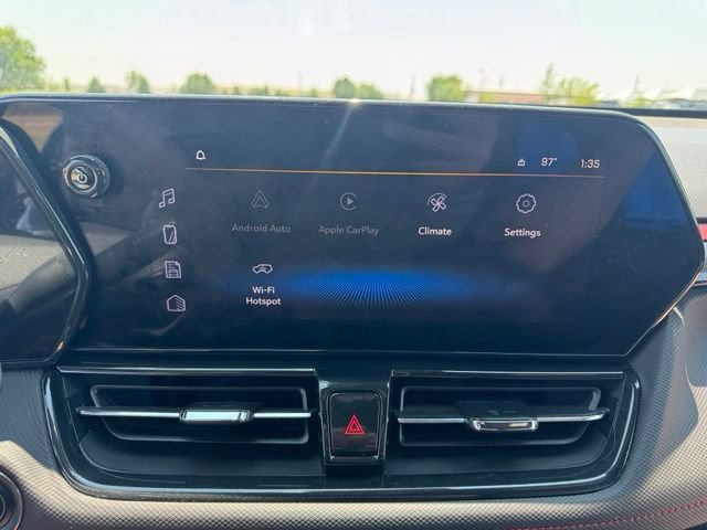 Used 2025 Chevrolet TrailBlazer RS w/ Convenience Package FWD image 15